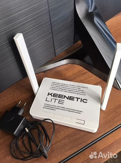Wi fi роутер keenetic Lite 2,4 Гц