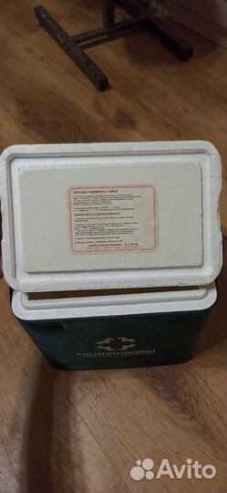 Медицинский термоконтейнер