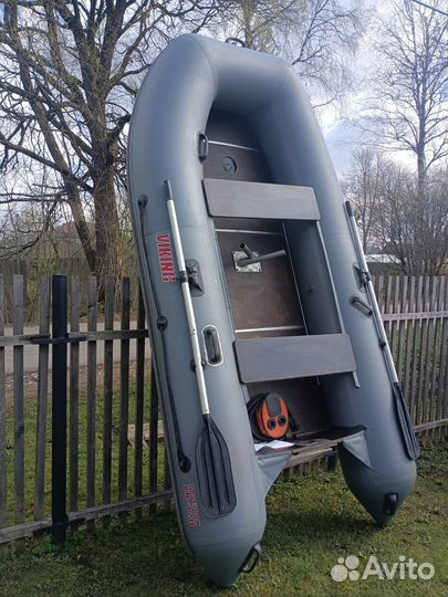 Моторная лодка