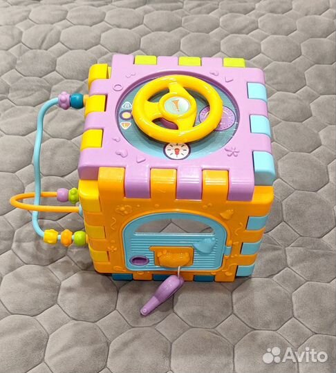 Развивающий кубик