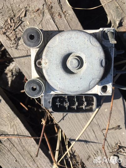 Блок ABS Vitz 10