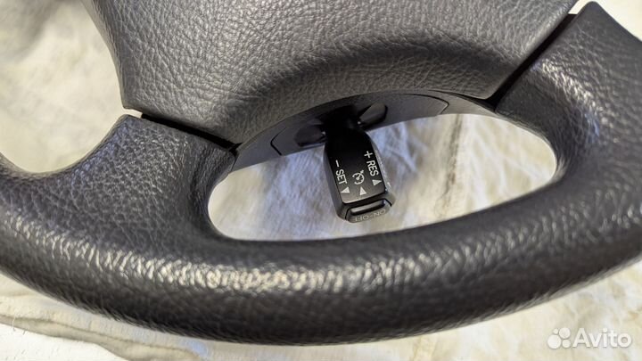 Руль Toyota с подушкой без пиропатрона