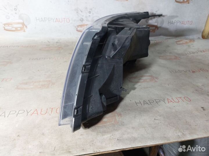 Фара правая Kia Rio 3 оригинал