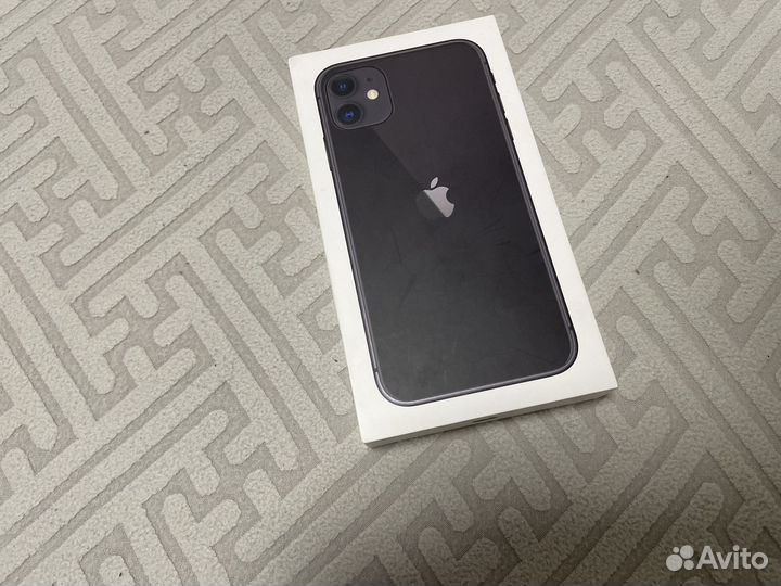 Коробка от iPhone 11