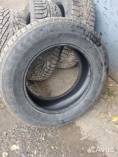 Nokian Tyres Hakkapeliitta 7 SUV 265/60 R18