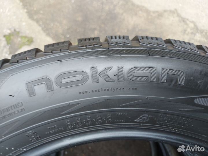 Nokian Tyres Hakkapeliitta R2 SUV 285/50 R20 116R