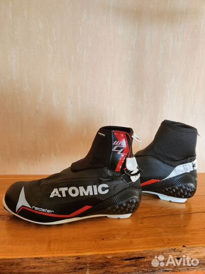 Лыжные ботинки atomic redster