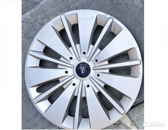 Колпаки на колеса r 16 ford