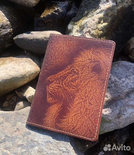 Обложка на паспорт Лев