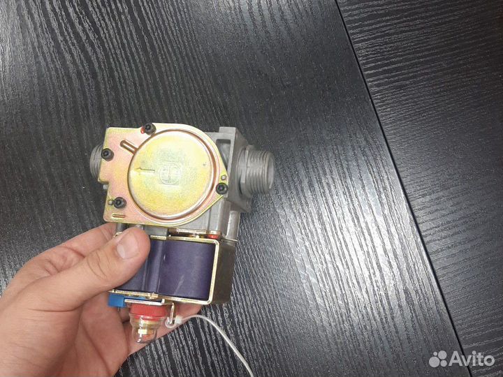 Газовый клапан 845 sigma 24V (0.845.105) для котло