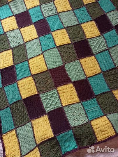 Плед-покрывало детское вязаное. Ручная работа