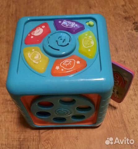 Развивающий музыкальный кубик