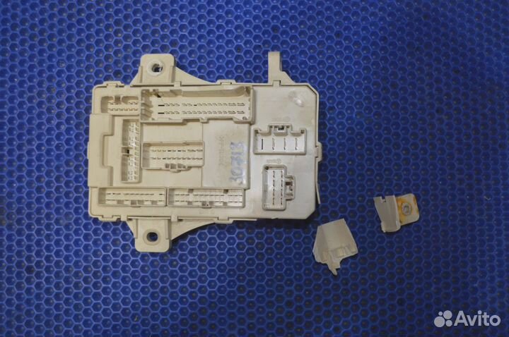 Блок предохранителей Kia Ceed ED 2007-2012