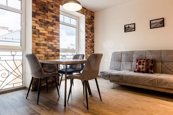 2-к. квартира, 58 м², 9/9 эт.