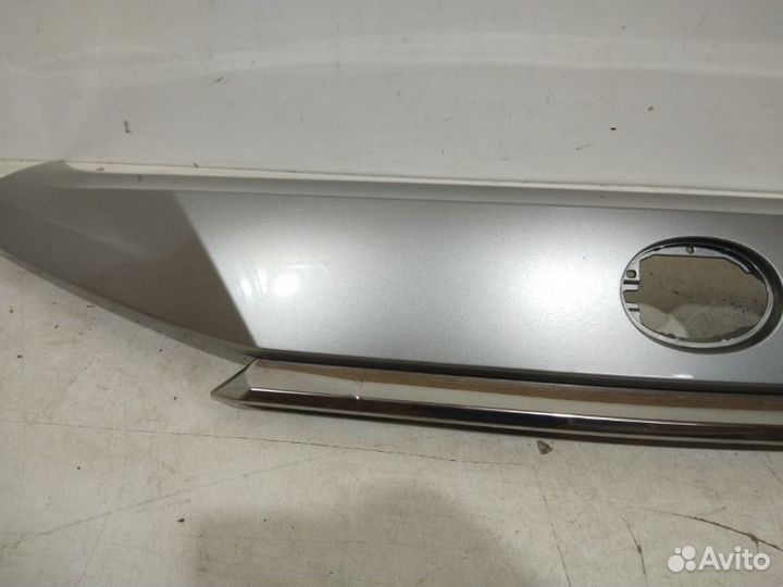 Накладка крышки багажника задняя Lexus Rx 4