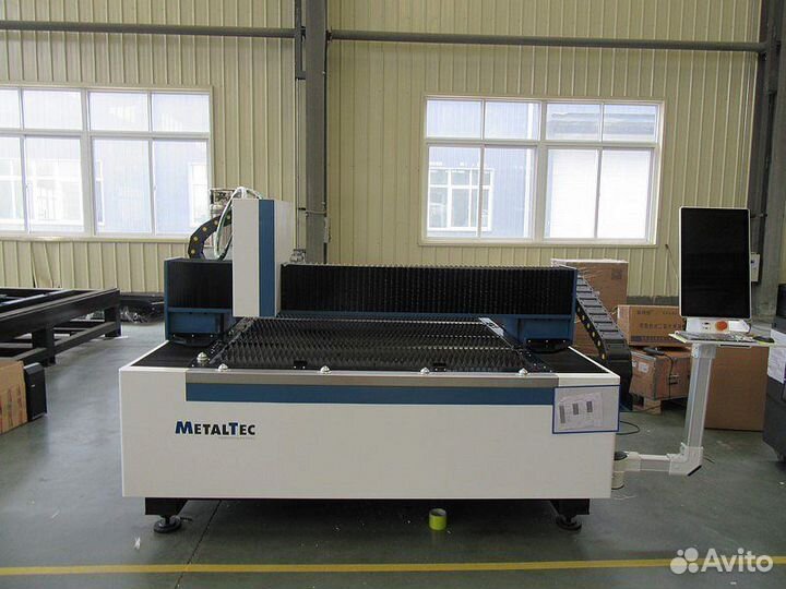 Лазерный станок по металлу 3 кВт