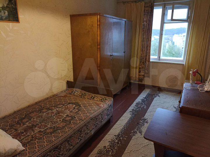 2-к. квартира, 45 м², 4/9 эт.