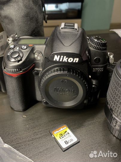 Зеркальный фотоаппарат Nikon d7000 + 2 обьектива