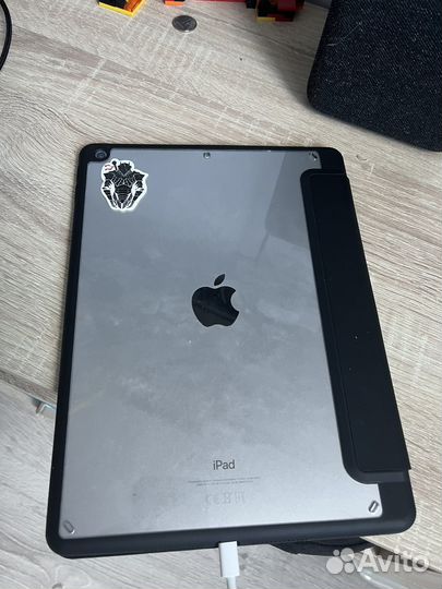 iPad 10.2