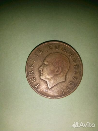 500 lira 1989 г. (не компания)