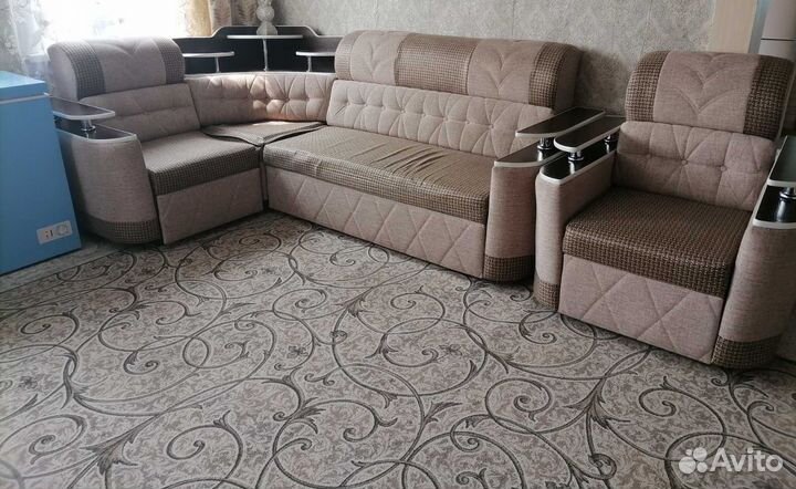 Угловой диван
