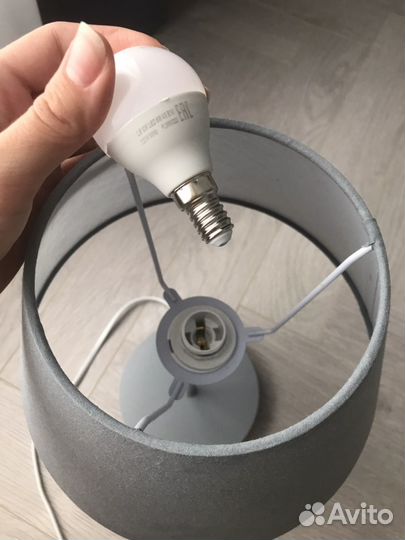 Лампа настольная