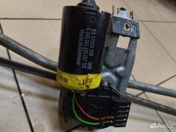 Трапеция дворников передняя Audi 100 AAR 1994