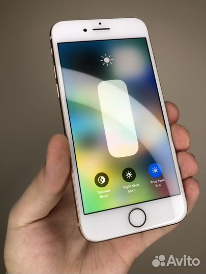 iPhone 8, 64 ГБ