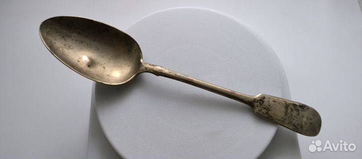 Две старинные вилки