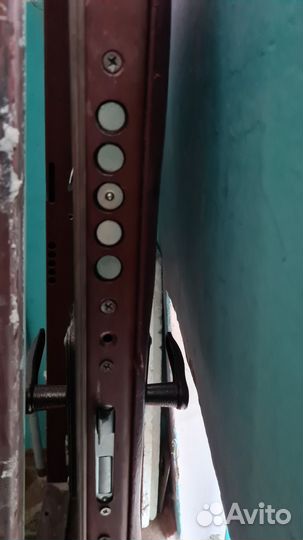 Дверь входная металлическая