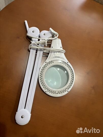 Лампа с креплением