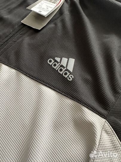 Спортивный костюм adidas