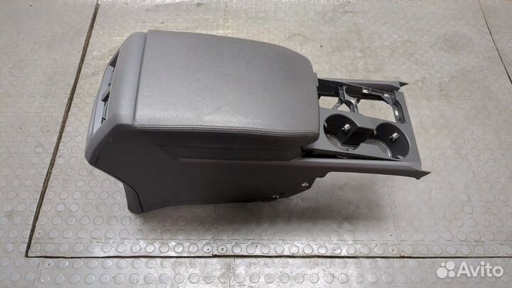 Консоль салона Volkswagen Atlas, 2019