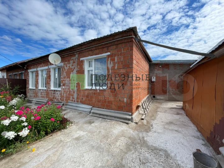 Таунхаус 50 м² на участке 5 сот.