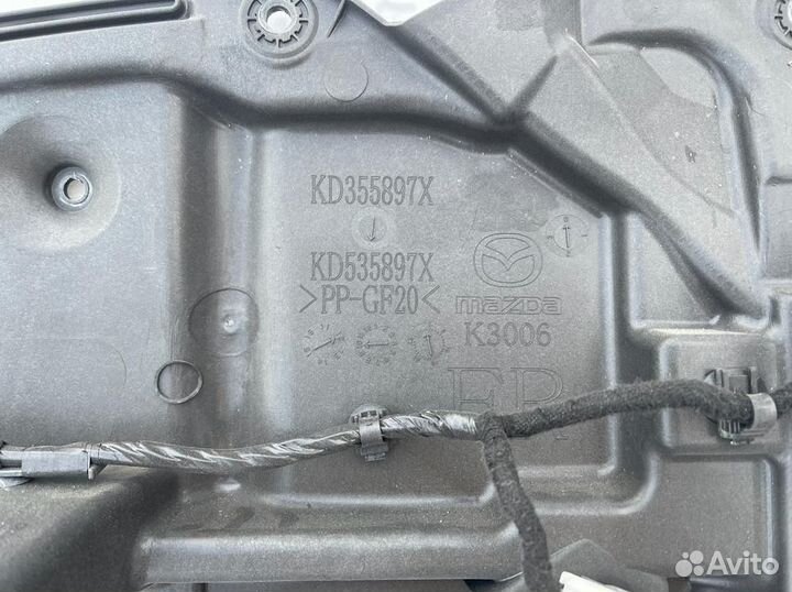 Панель двери передний правый Mazda cx5 2012-2017