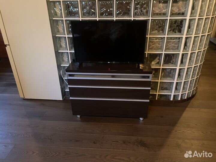 Тумба под телевизор бу