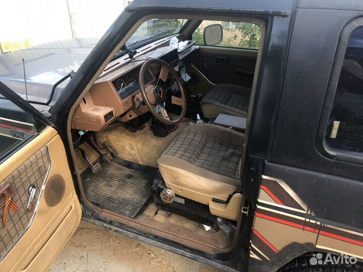 Nissan Patrol, 1985