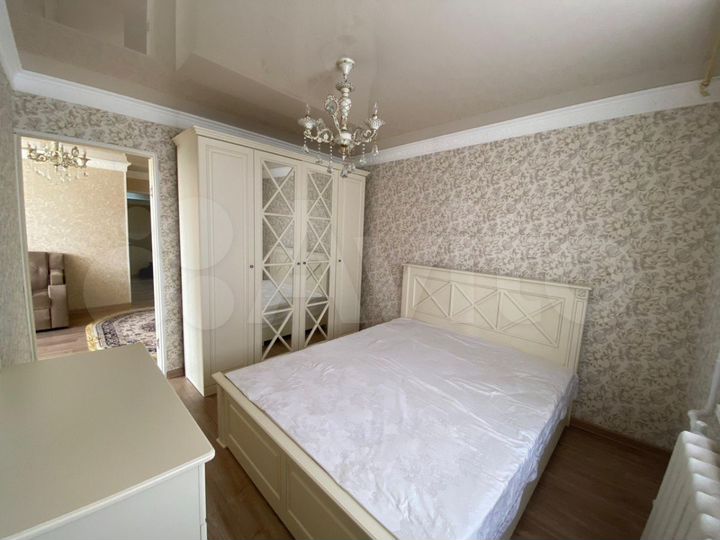 4-к. квартира, 60 м², 2/5 эт.