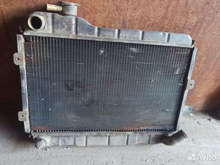 Латунный радиатор на классику