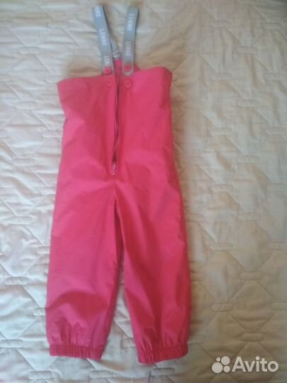 Демисезонный костюм на девочку 92