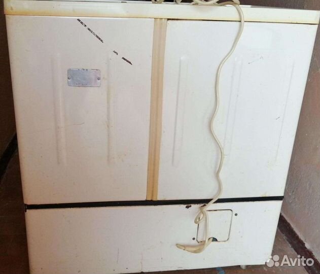 Стиральная машина полуавтомат 