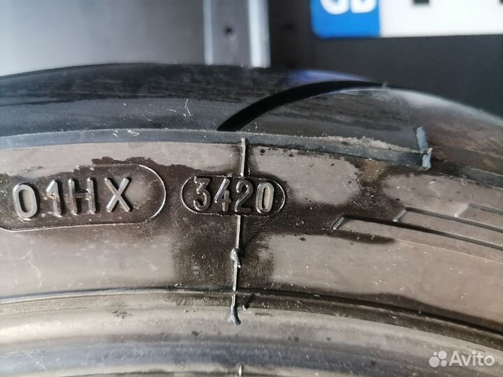 Мотошина Б/У Michelin Pilot 160/60 R17 M/C 69W