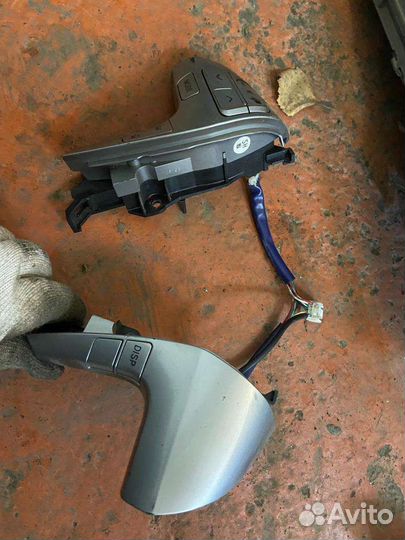 Кнопки на toyota hilux