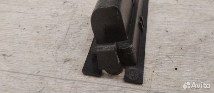 Подсветка гос номера задняя Mitsubishi Colt Z32A