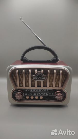 Радиоприемник ретро NS-8109BT с аккумулятором