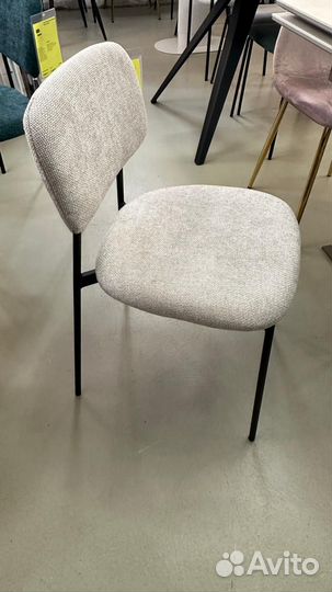 Стул Chao, светло-серый, черные ножки