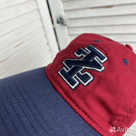 Бейсболка izod OS