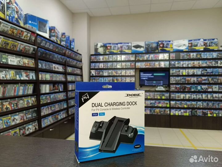 Подставка с зарядкой и охлаждением PS4 Pro