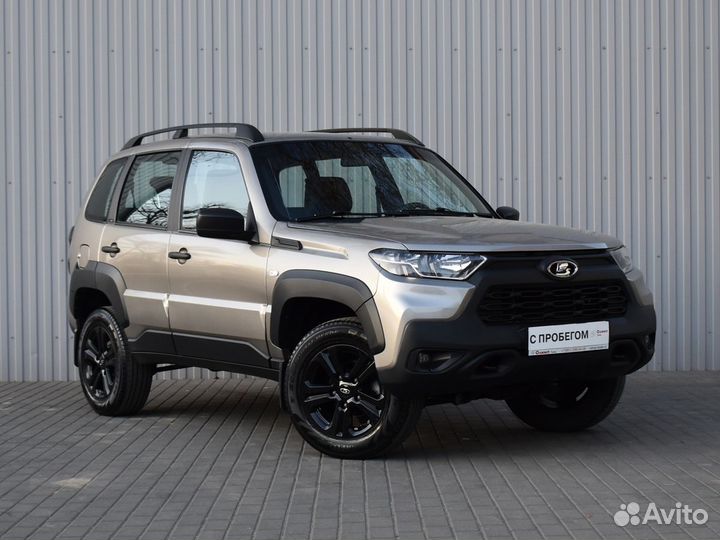 ВАЗ Niva Travel 1.7 МТ, 2022, 25 500 км