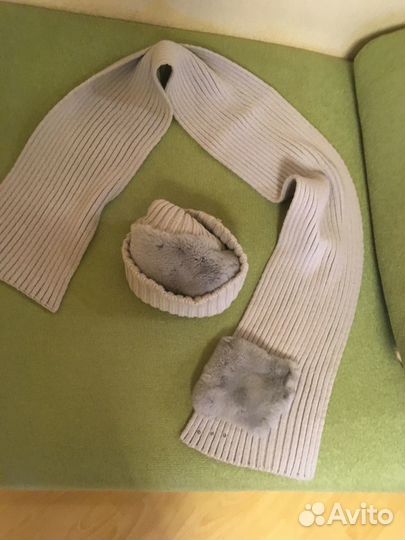 Комплект шапка с шарфиком